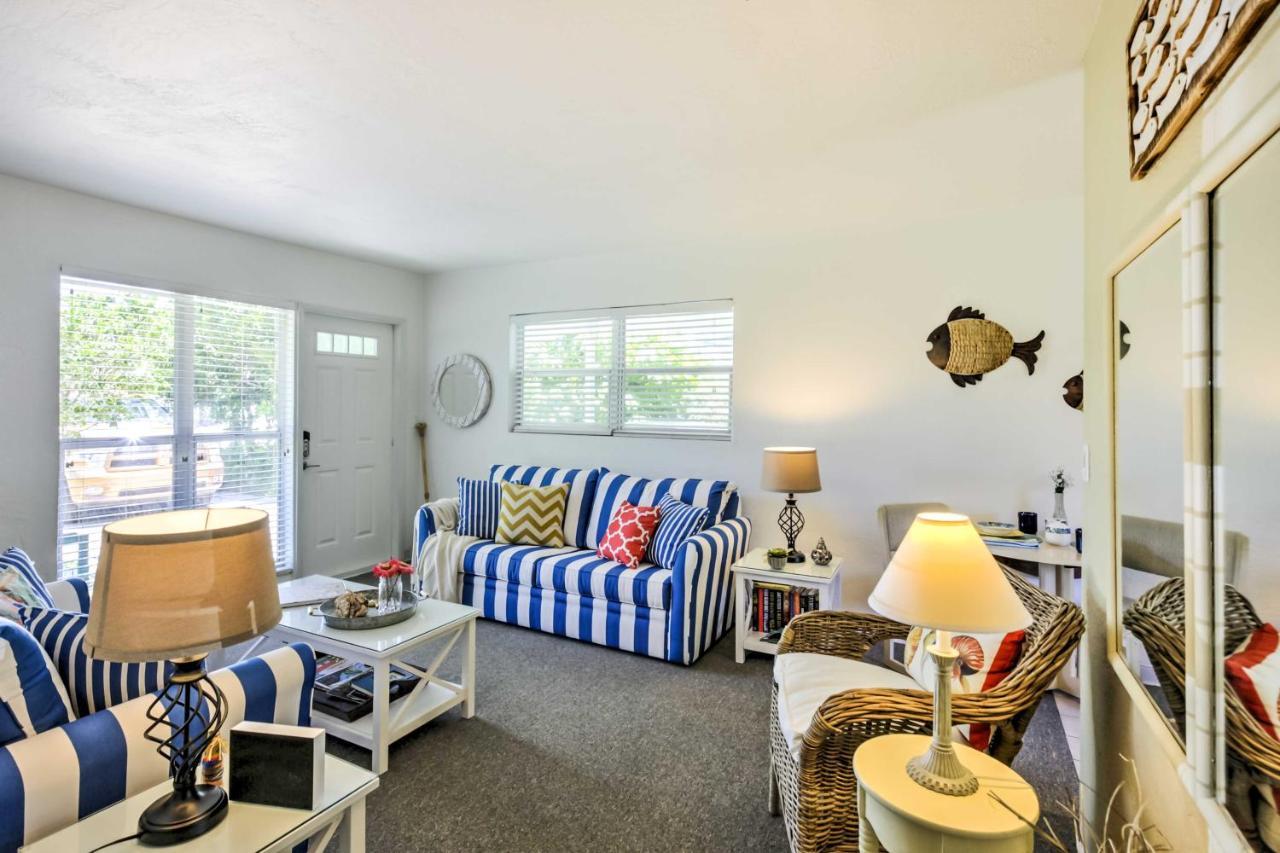 New Smyrna Beach Abode With Fire Pit, Walk To Beach! Exteriér fotografie